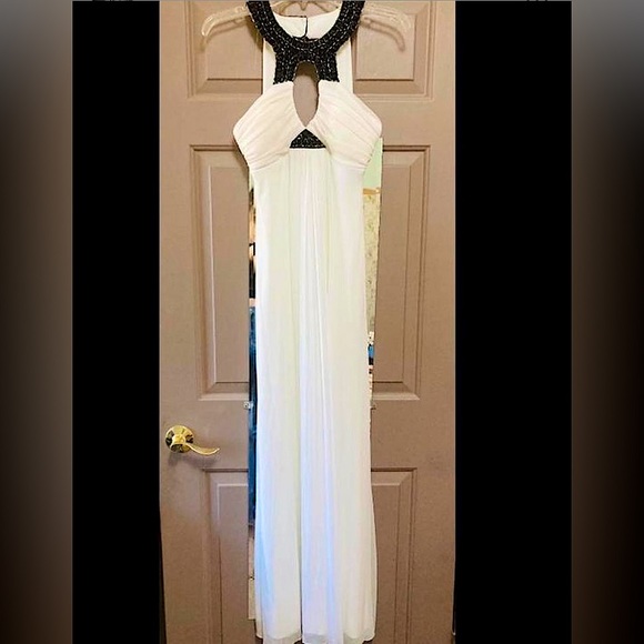 Fairy White Black Beaded Keyhole Grecian Maxi Dress